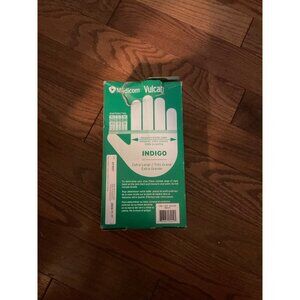 Medicom Vulcan Nitrile Gloves XL -‎ 150 gloves - damaged box
